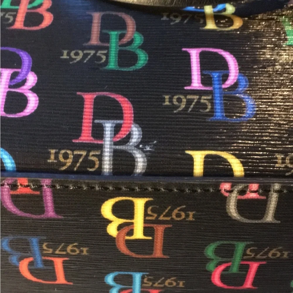 Dooney & Bourke DB75 Multi Nelly Tote Set - Picture 6 of 12